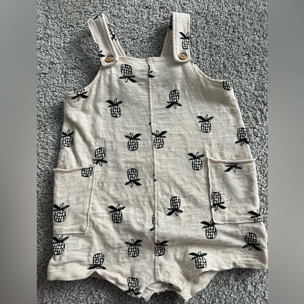 Baby Cat & Jack romper